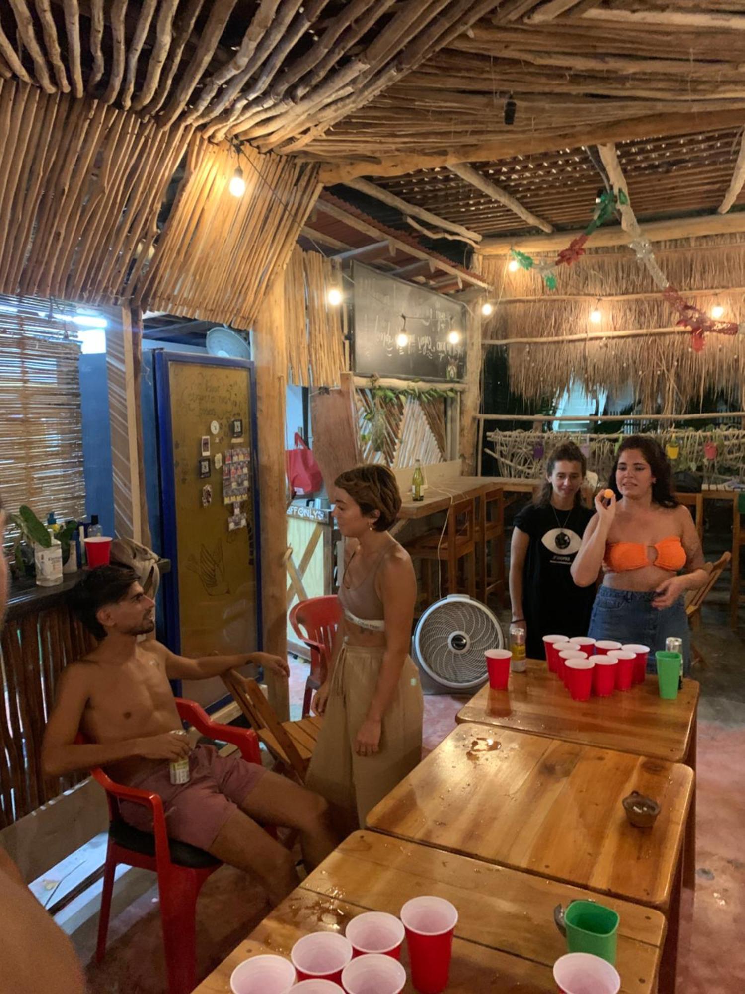 Barco Verde Hostel Isla Holbox ภายนอก รูปภาพ